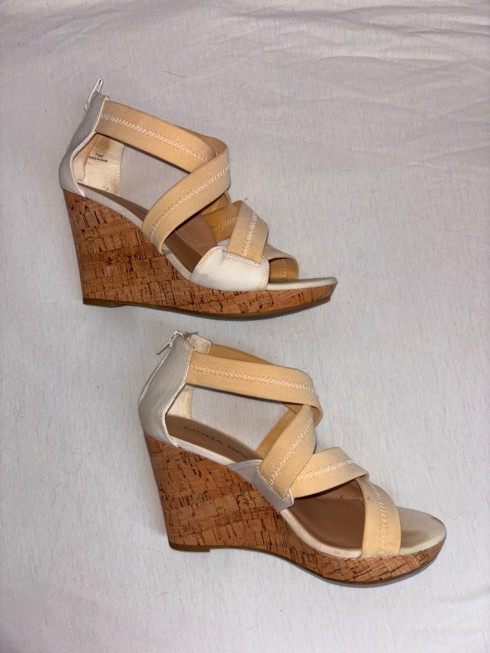 Moda Spana Strappy Wedg Sandals in Beige and Cream Size 7.5